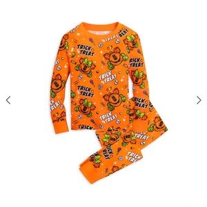 ❌Sold❌ 🎃 Disney store Mickey and Minnie pumpkin Halloween pjs size 10 EUC!